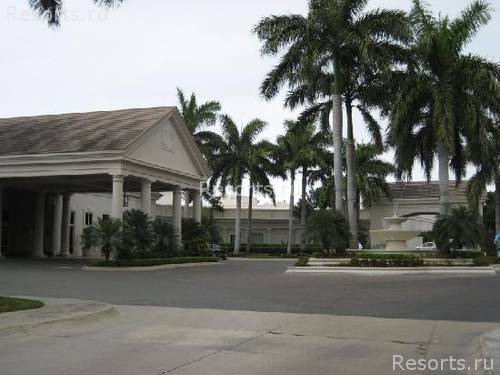 Ritz-Carlton Golf & Spa Resort 18